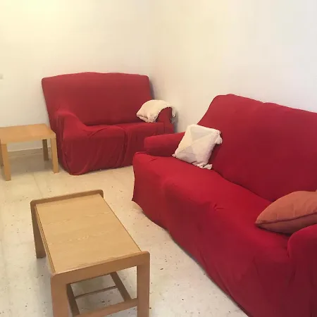 Apartment Inviting 2-bed In Historical Spain